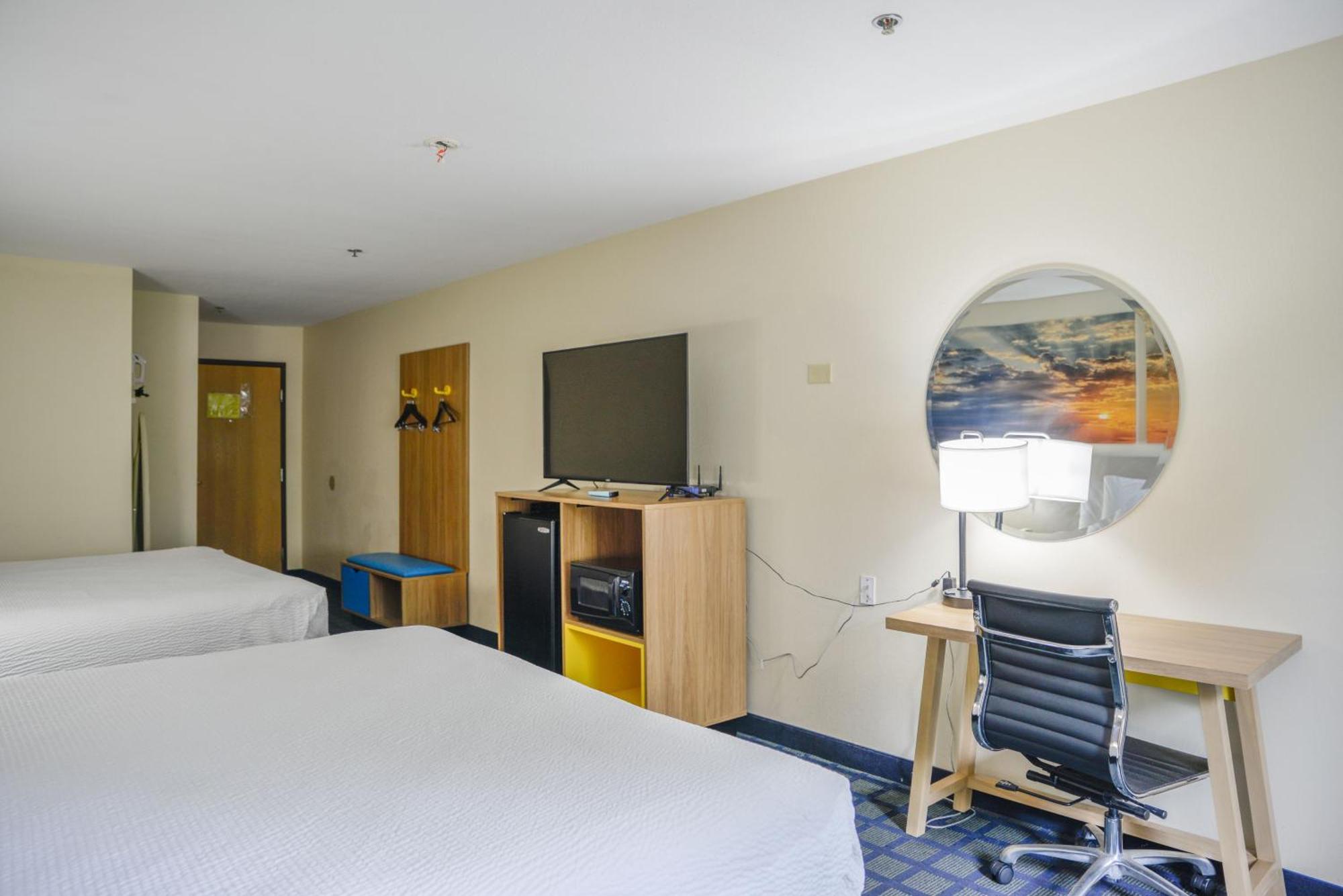 Days Inn By Wyndham Маунт-Вернон Экстерьер фото
